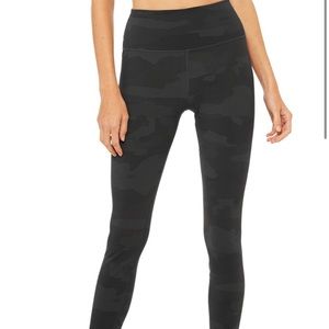 Alo high waist camp vapor legging